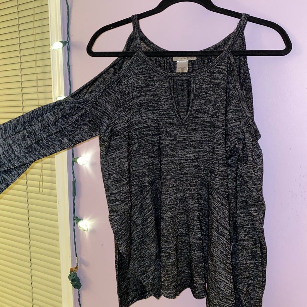 grey open shoulder top